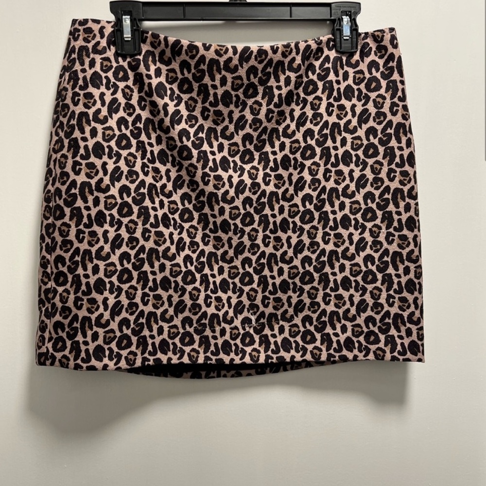 Cheetah Leopard mini skirt
